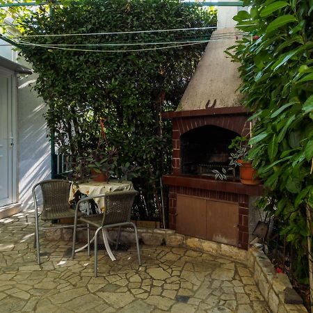 Cozy Studio With Private Terrace Barac Crikvenica Luaran gambar